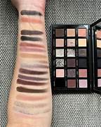 HUDAMOJI - PRETTY GRUNGE EYESHADOW PALETTE