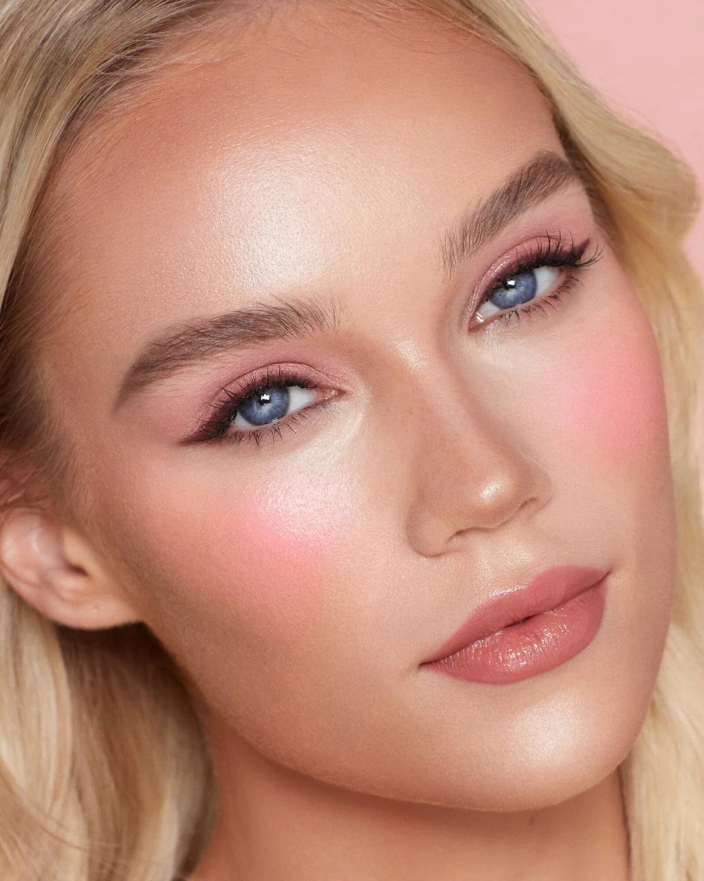 Charlotte Tilbury  Matte Beauty Blush Wand