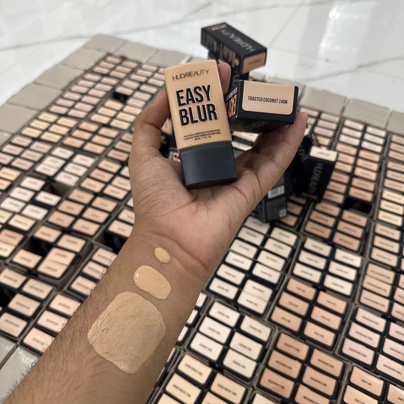 HUDA Beauty Easy Blur Foundation+ Faux Filler Lip Gloss